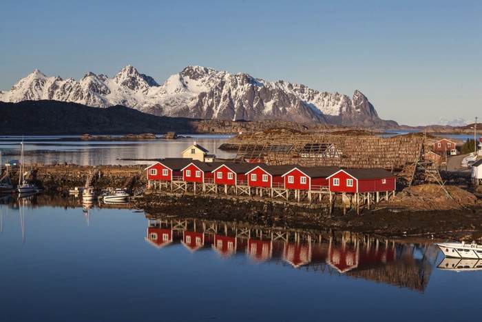 Hurtigruten COASTAL EXPRESS Svinoya Svolvar Norway ©Aslak Tronrud.jpg
